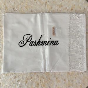White NWT Pashmina